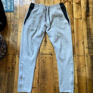 Size Medium